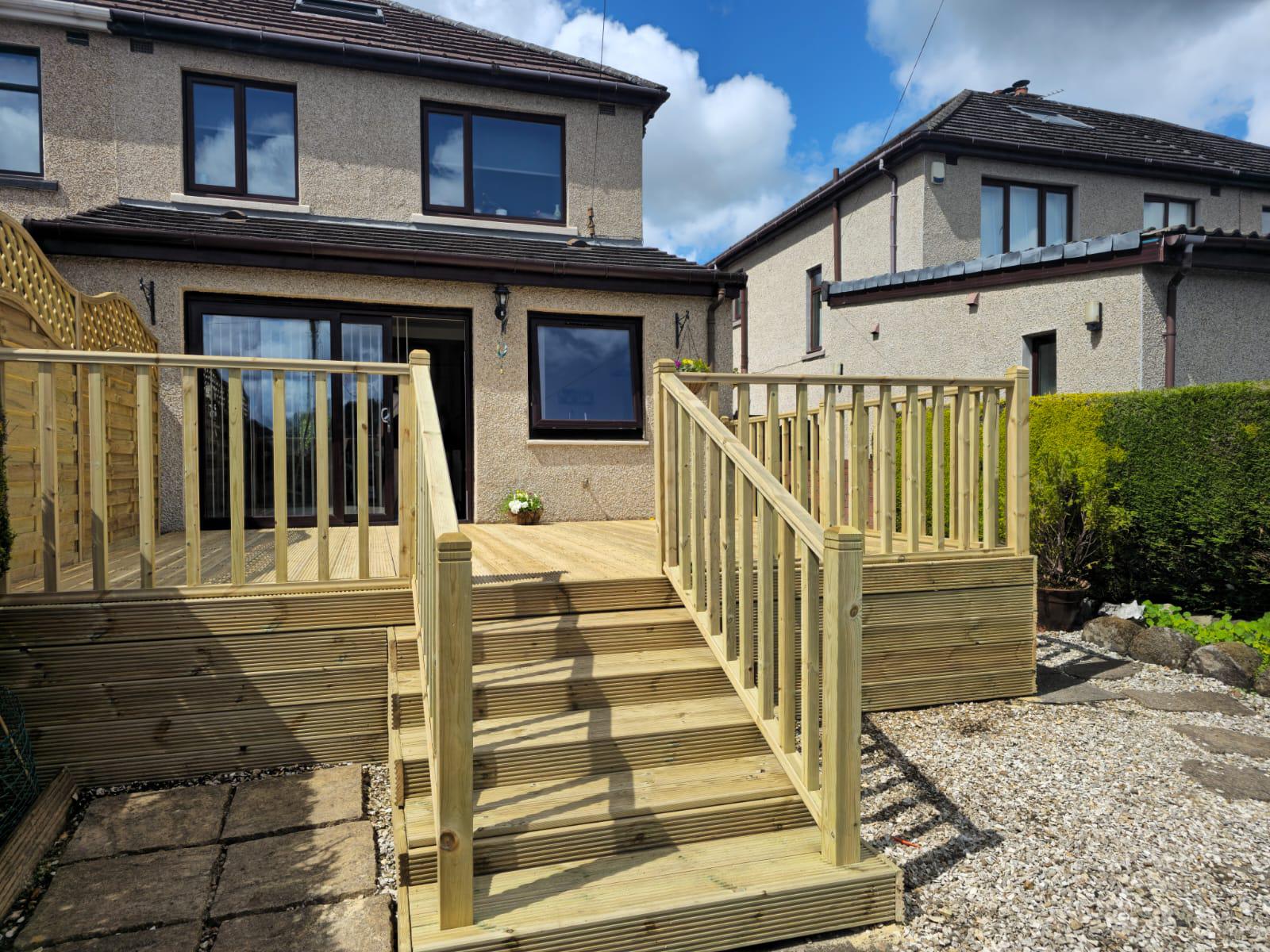 Composite decking installation Glasgow - professional decking contractors